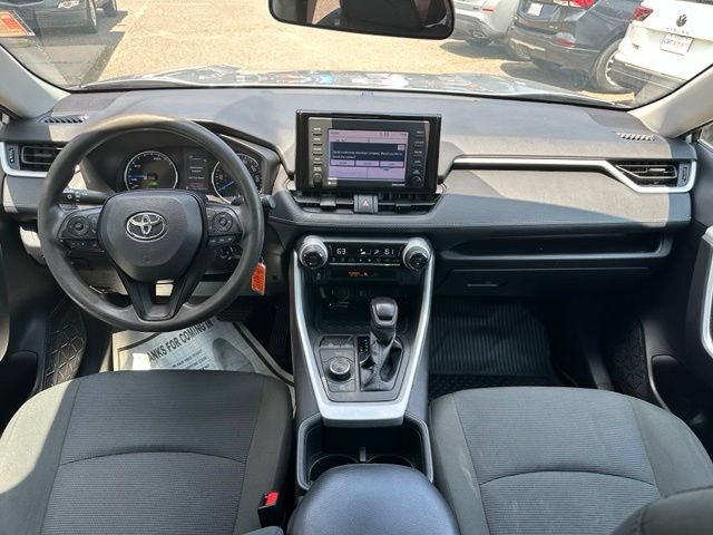 Used 2022 Toyota RAV4 LE AWD/4WD image 15