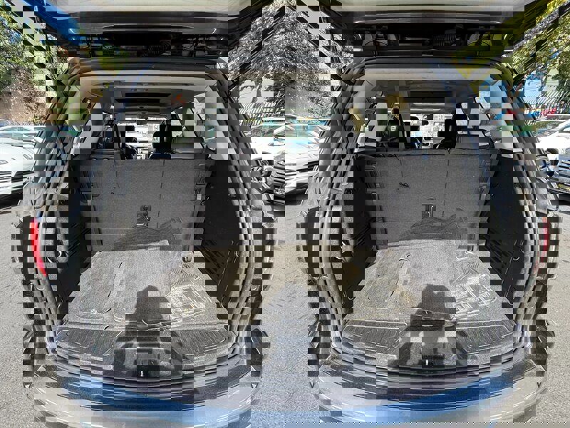 Used 2014 GMC Acadia SLT image 11