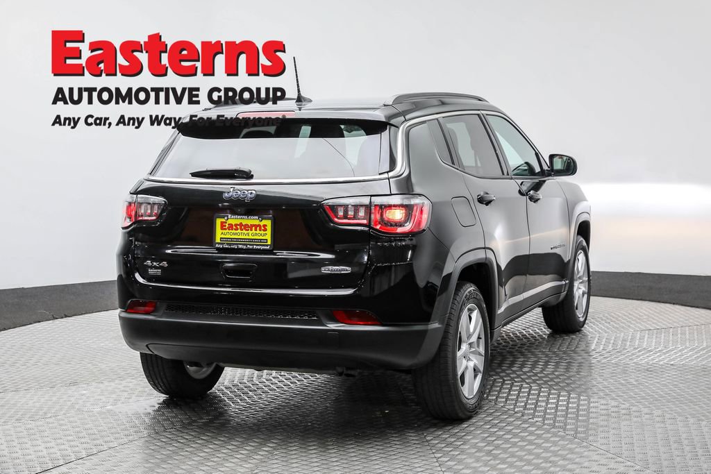 Used 2022 Jeep Compass Latitude w/ Sun and Sound Group image 5