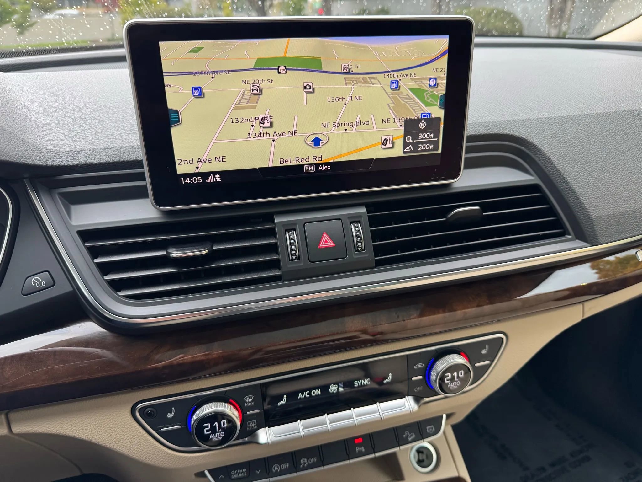 Used 2018 Audi Q5 2.0T Premium Plus w/ Premium Plus Package image 31