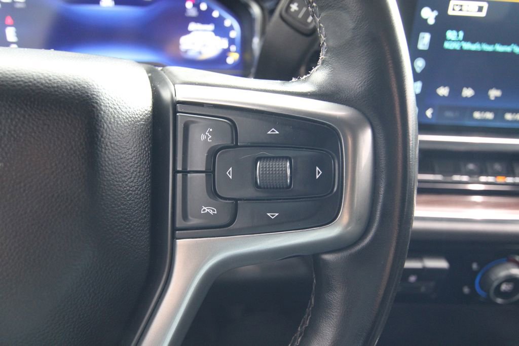 Used 2023 Chevrolet Silverado 1500 LT image 21