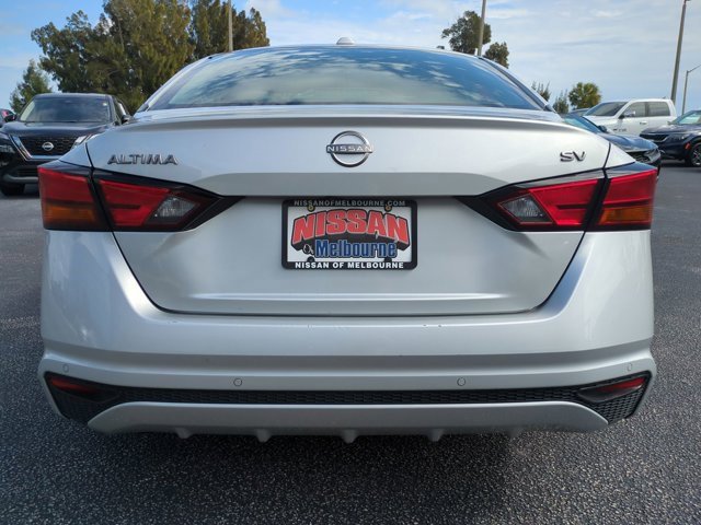 Used 2024 Nissan Altima 2.5 SV image 6