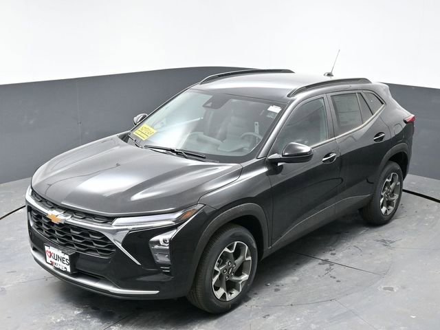 New 2026 Chevrolet Trax LT w/ Driver Confidence Package image 36
