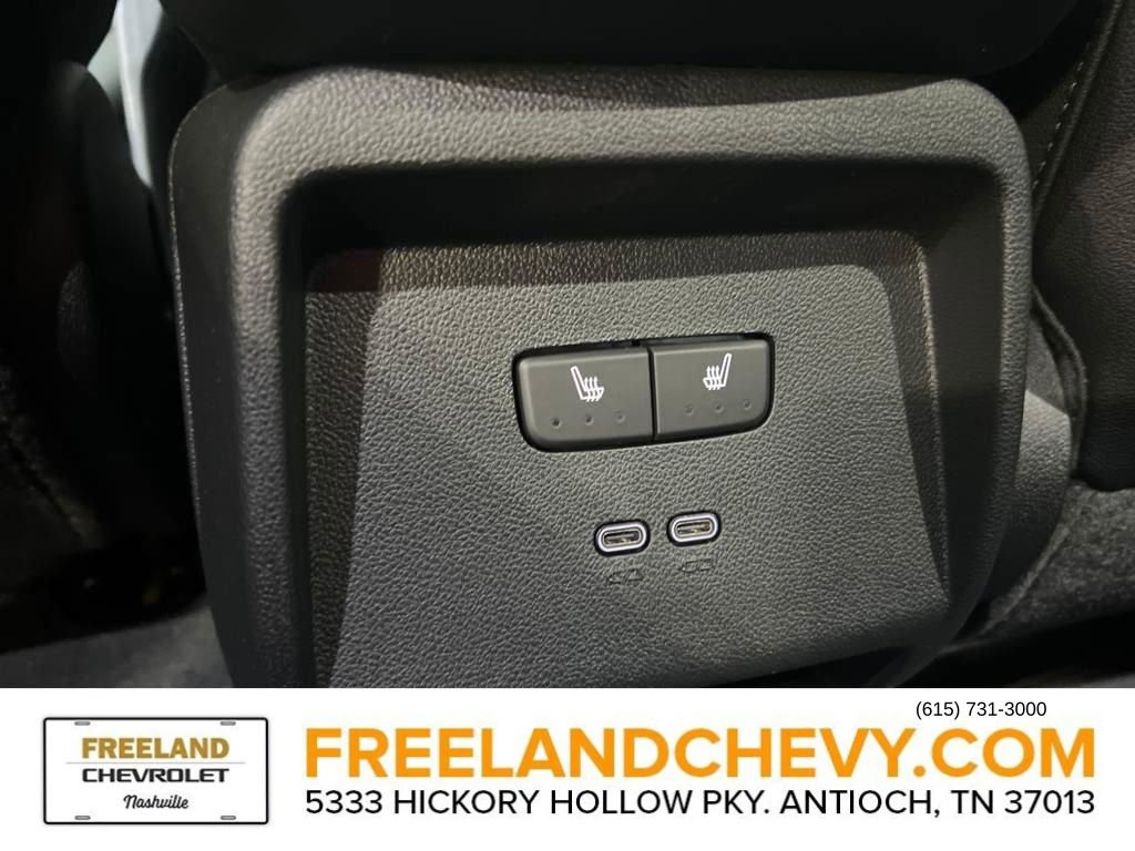 New 2025 Chevrolet Equinox EV LT w/ Convenience Package II image 21