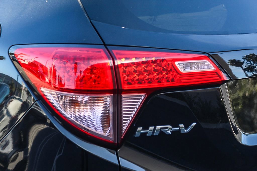 Used 2018 Honda HR-V EX image 7