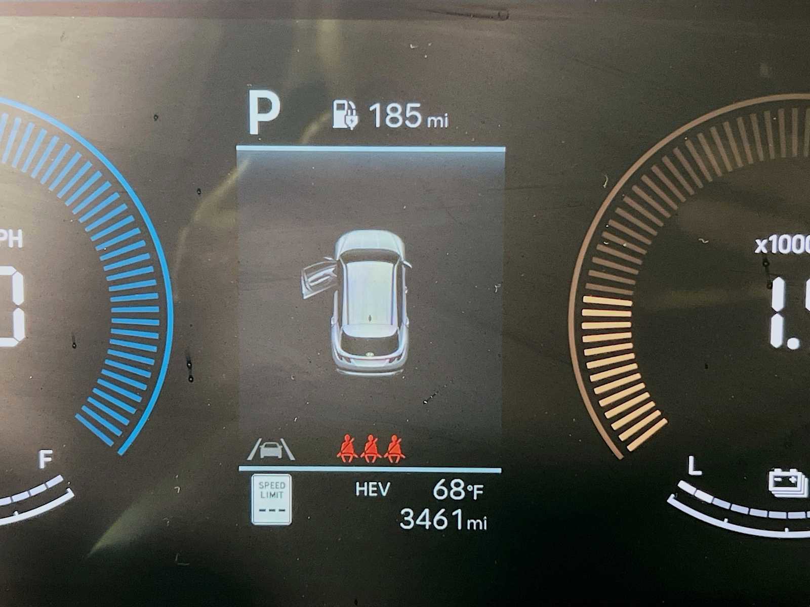 Certified 2025 Hyundai Tucson SEL image 12