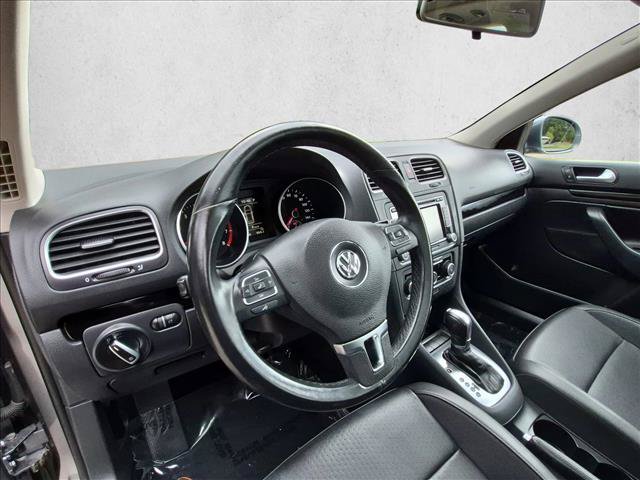 Used 2013 Volkswagen Jetta SE FWD image 10