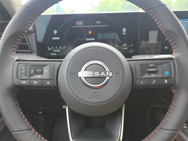 New 2026 Nissan Kicks SR AWD/4WD image 24