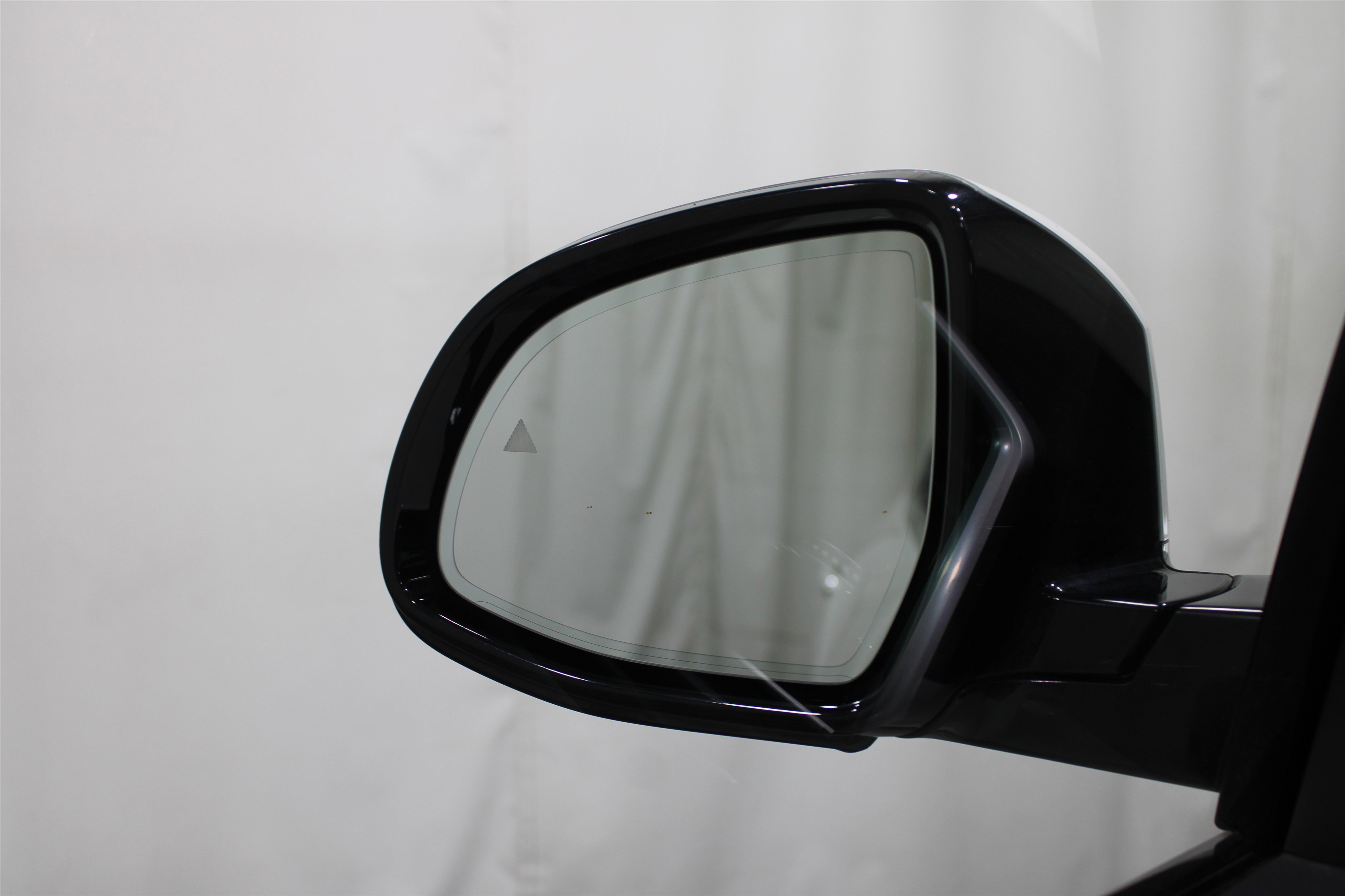 Used 2019 BMW X5 xDrive40i w/ M Sport Package image 11