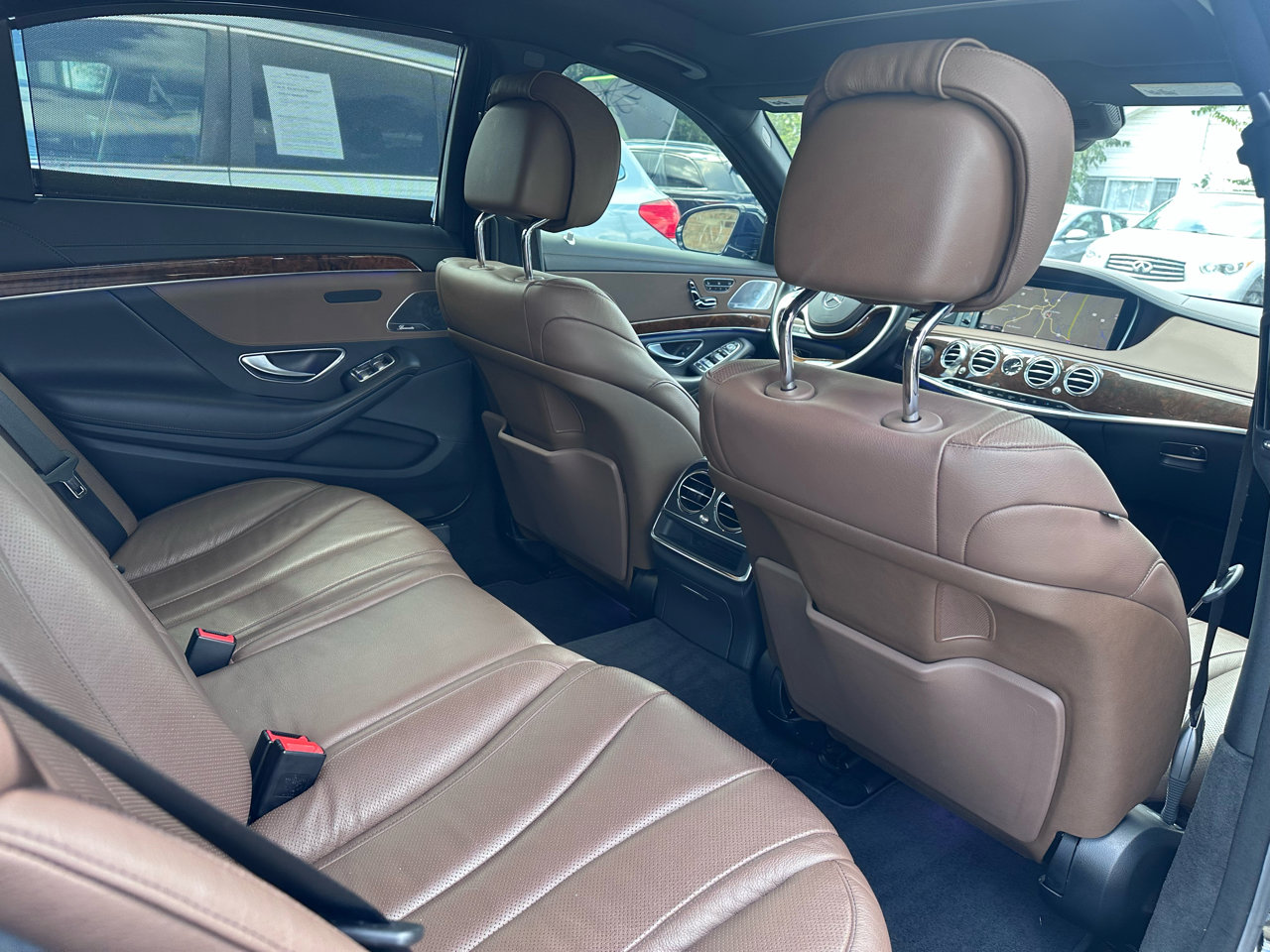 Used 2014 Mercedes-Benz S 550 Sedan image 30