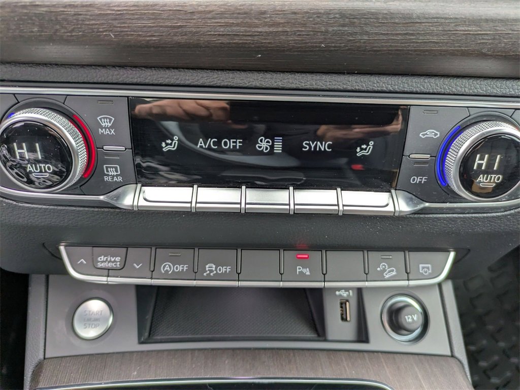 Used 2024 Audi Q5 2.0T Premium w/ Convenience Package image 26