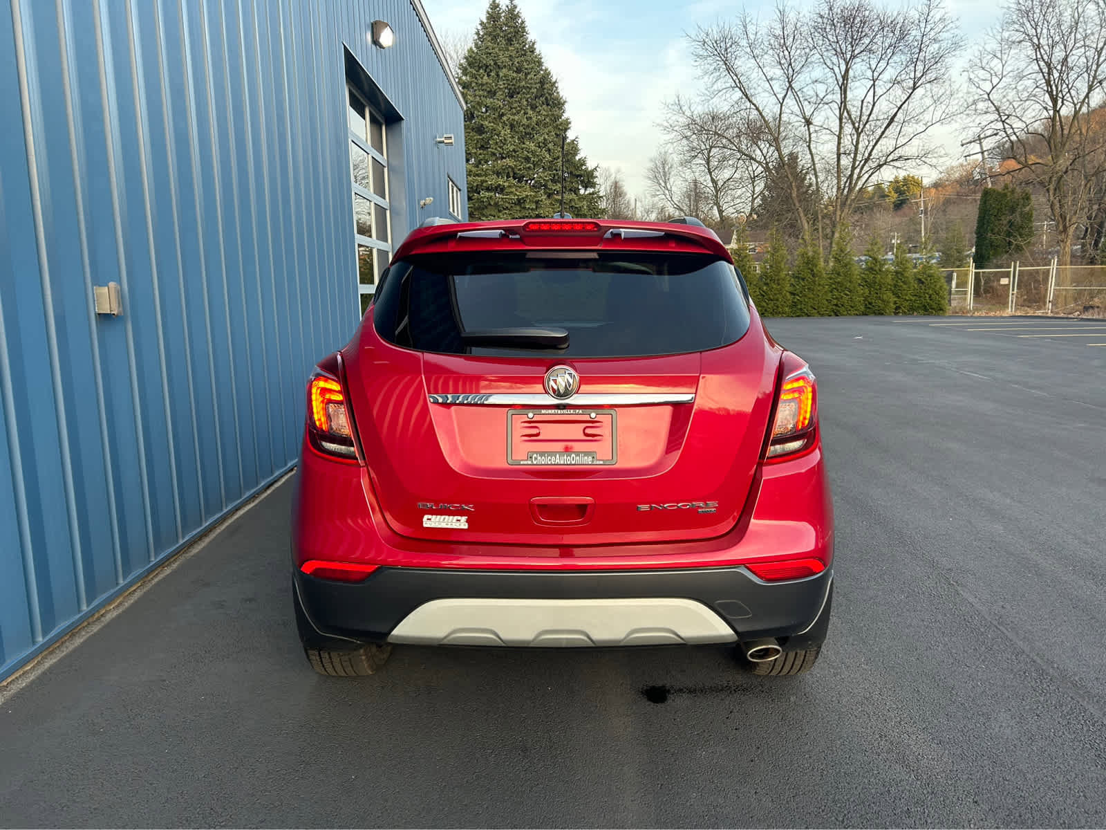 Used 2018 Buick Encore Sport Touring image 14