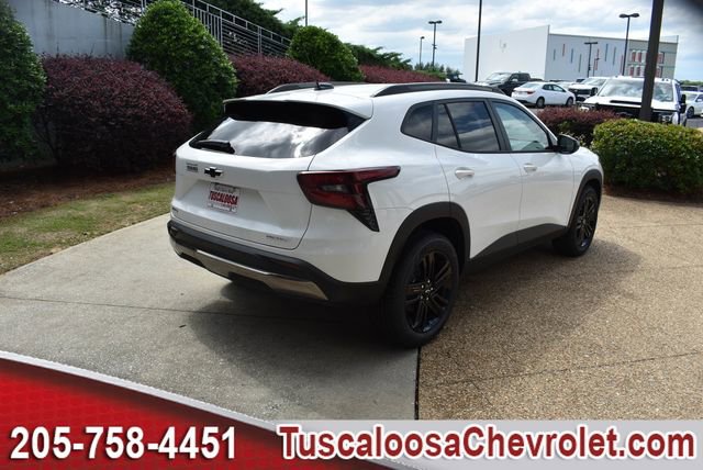 New 2026 Chevrolet Trax ACTIV w/ Sunroof Package FWD image 10