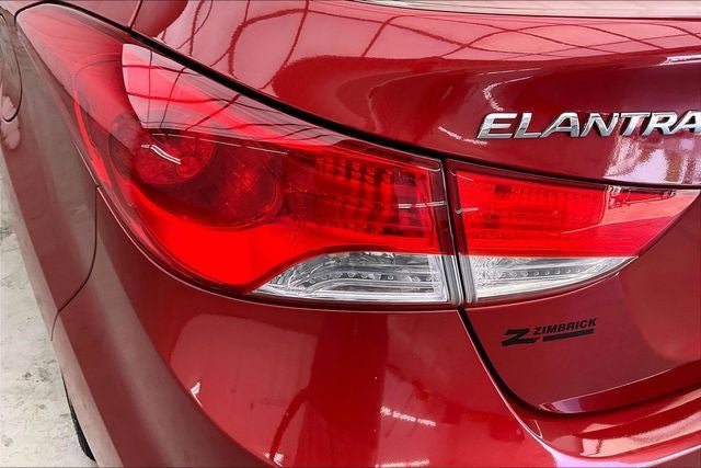 Used 2012 Hyundai Elantra GLS FWD image 26