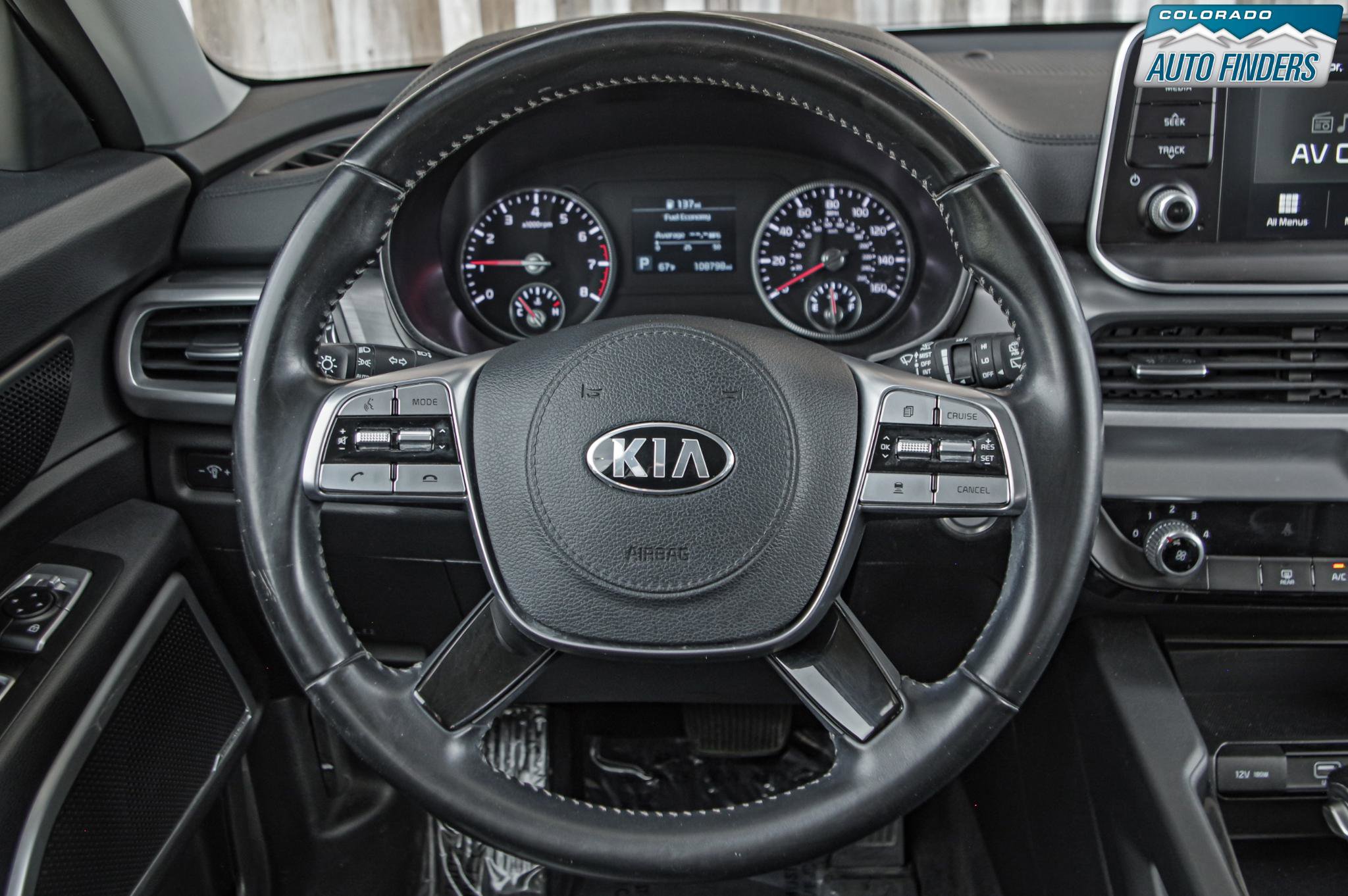 Used 2020 Kia Telluride LX image 13