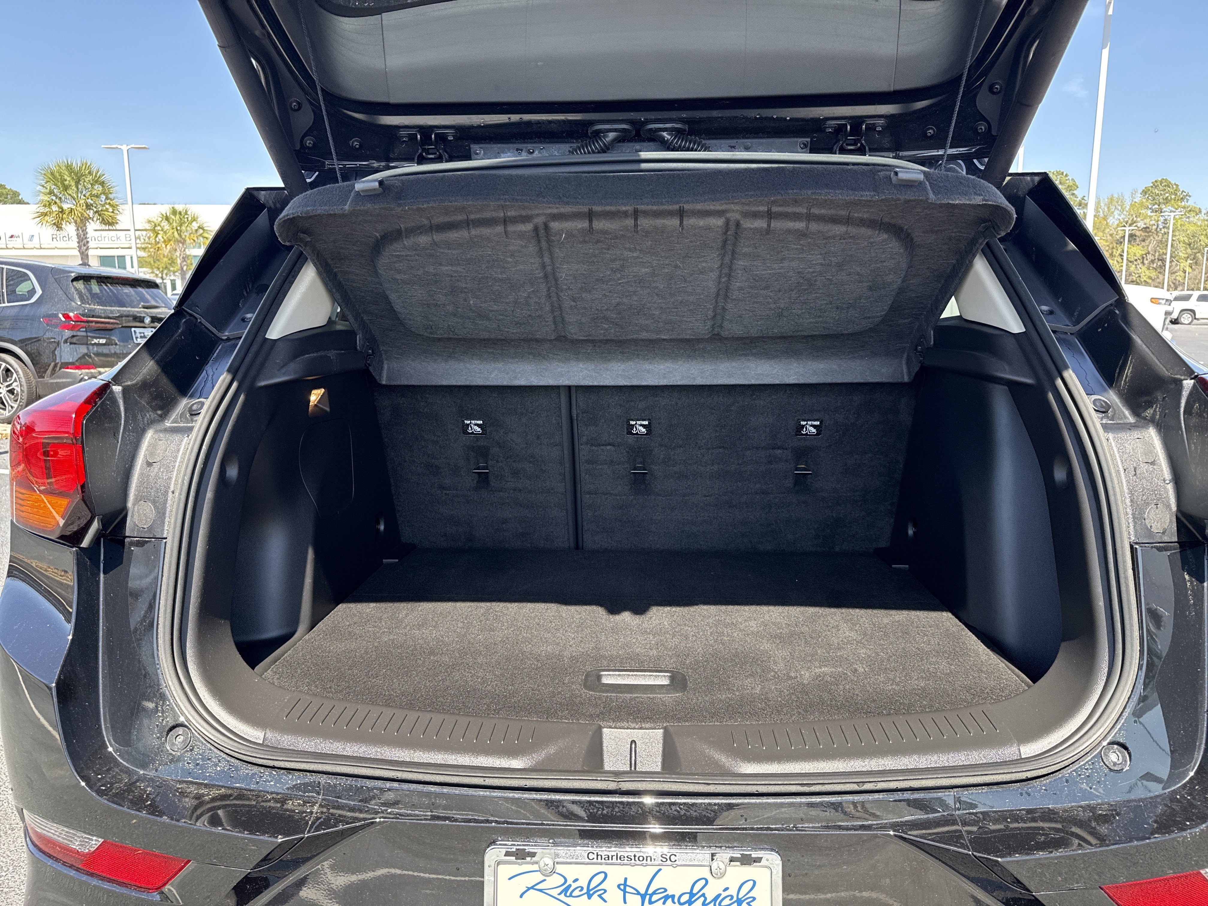 Used 2022 Buick Encore GX Select w/ Sport Touring Package image 40