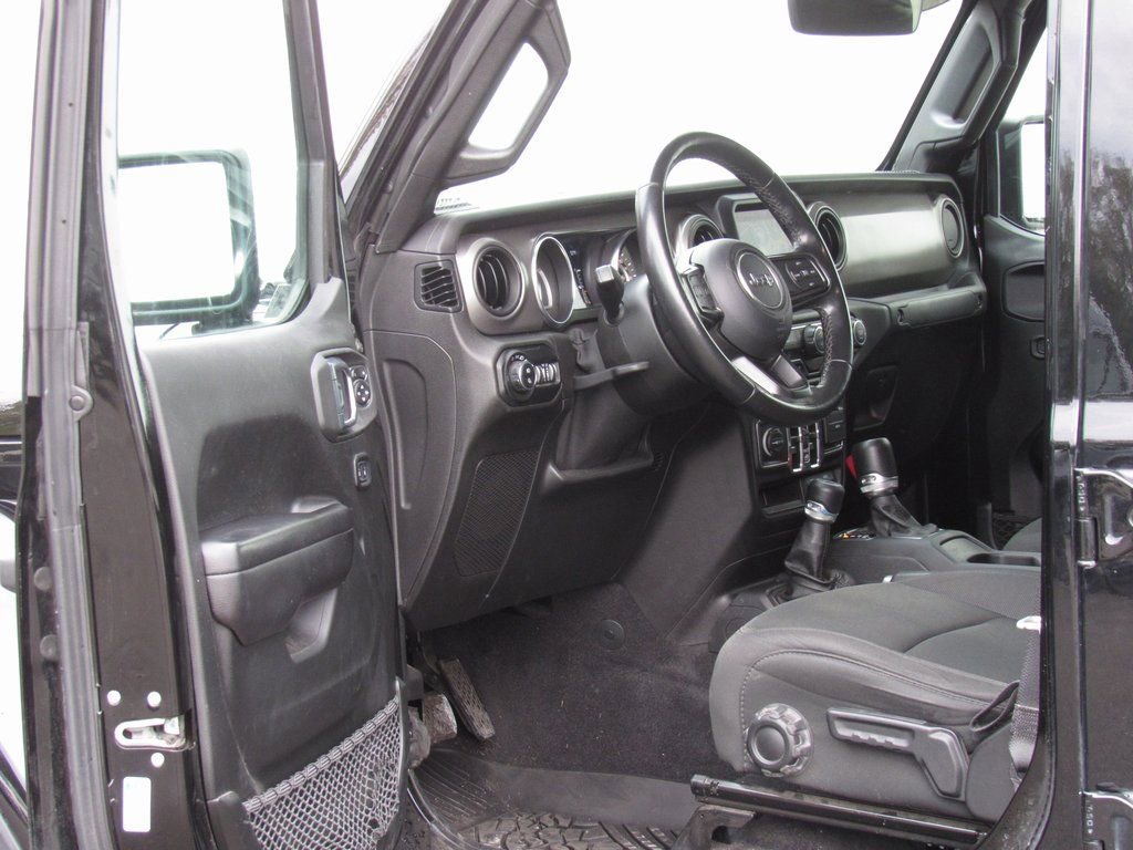 Used 2021 Jeep Gladiator Sport image 10