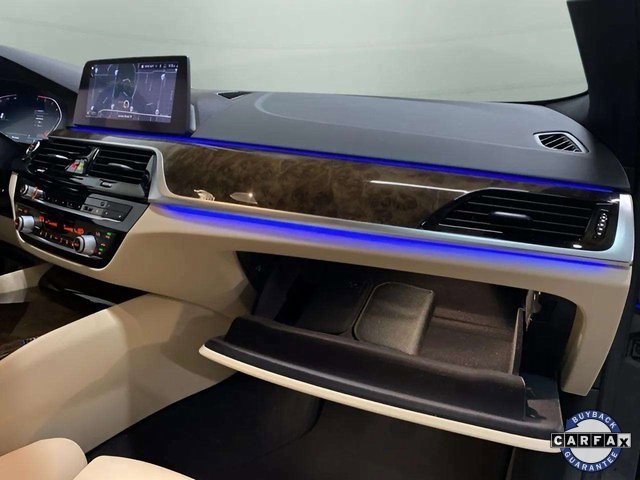 Used 2020 BMW 530i w/ Convenience Package image 86