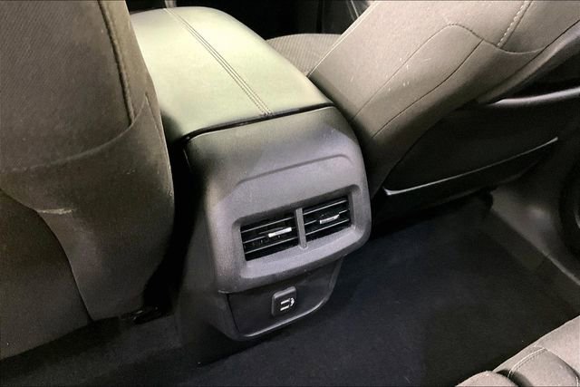 Used 2023 GMC Terrain SLE image 10