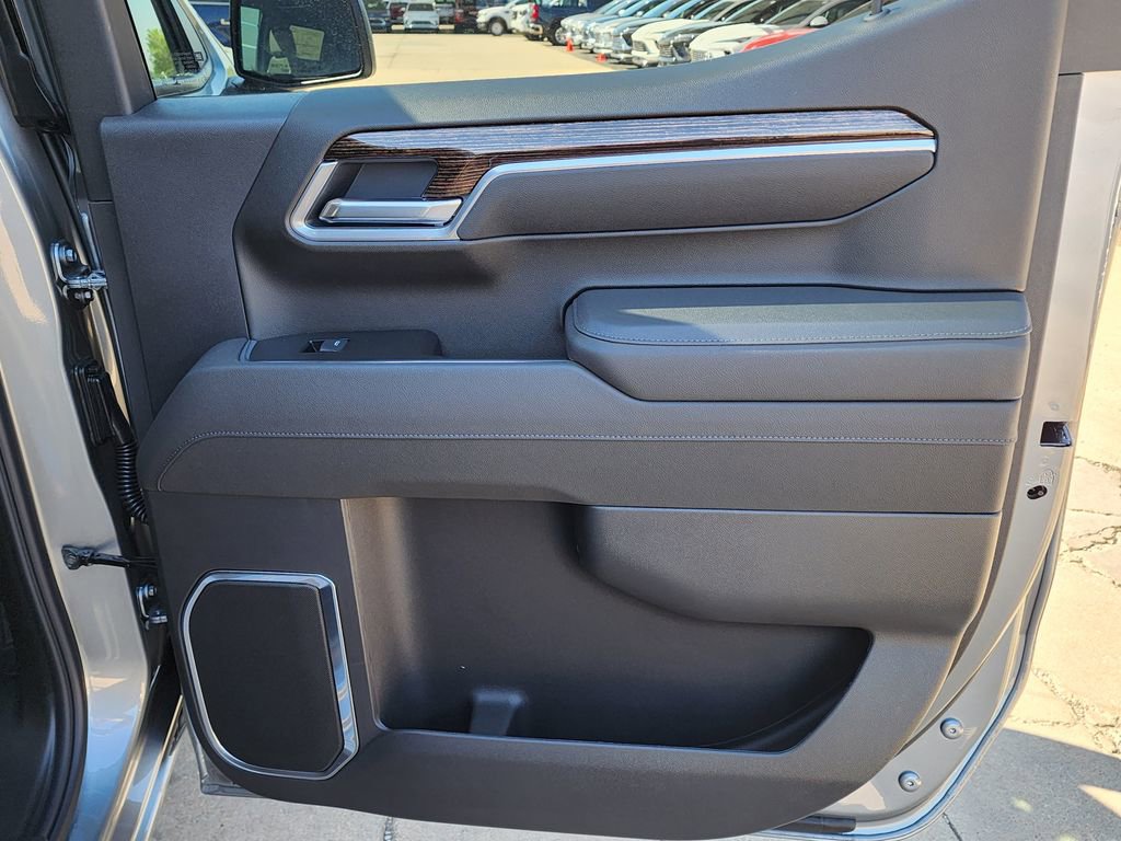 New 2026 GMC Sierra 1500 Elevation image 39