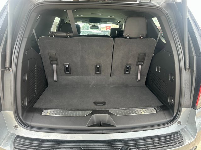 Used 2024 Chevrolet Tahoe Z71 image 11