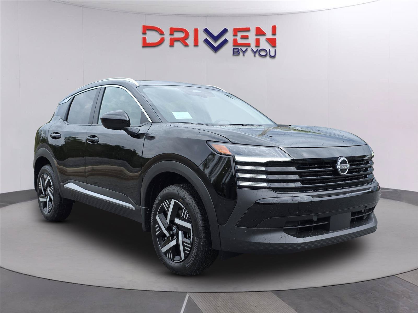 New 2026 Nissan Kicks SV w/ SV Premium Package