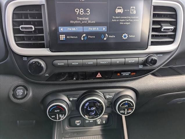 New 2026 Hyundai Venue SEL FWD image 19