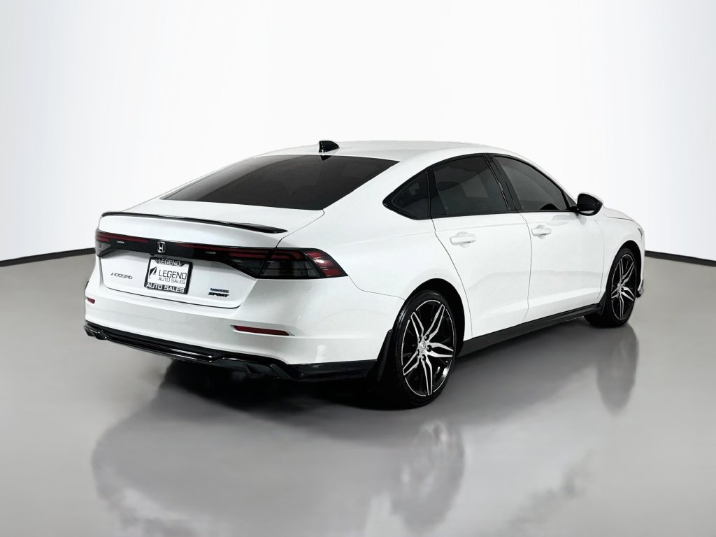 Used 2024 Honda Accord Sport image 6