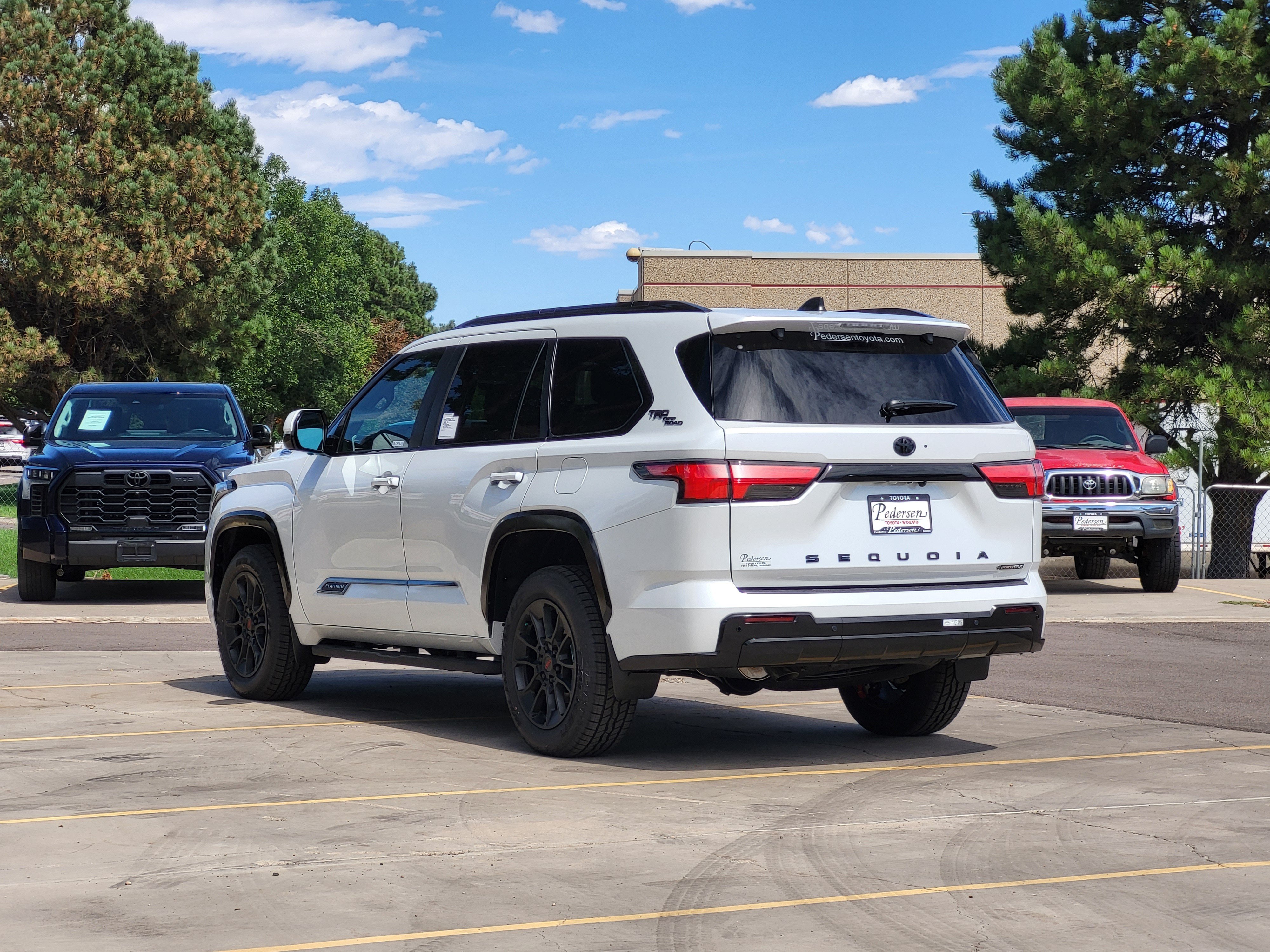 New 2026 Toyota Sequoia Platinum w/ TRD Off-Road Package AWD/4WD image 4