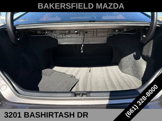 Used 2015 Toyota Camry LE FWD image 19