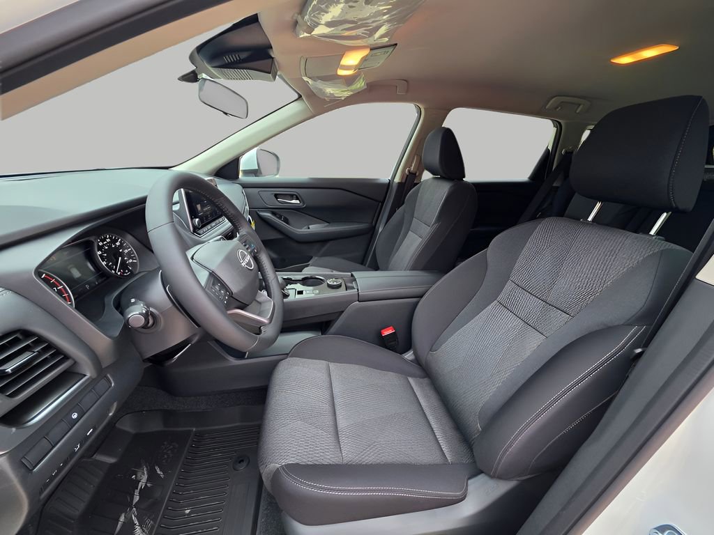 New 2026 Nissan Rogue SV w/ Cold Weather Package AWD/4WD image 18