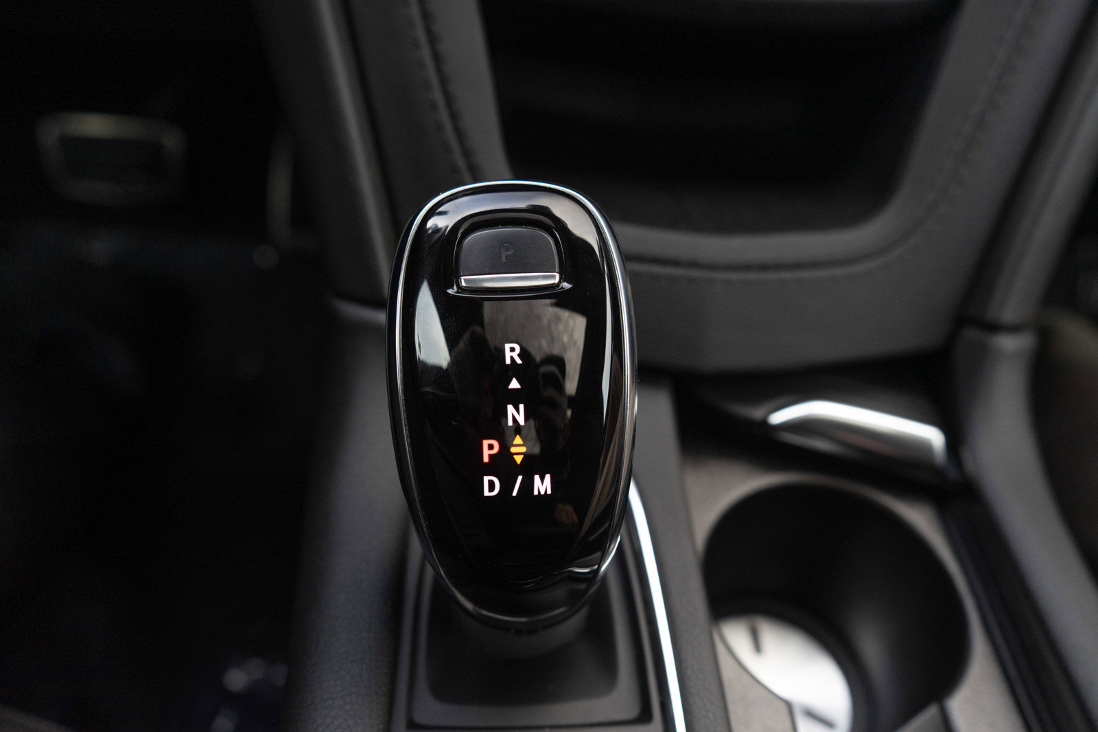 Used 2024 Cadillac XT6 Sport image 17