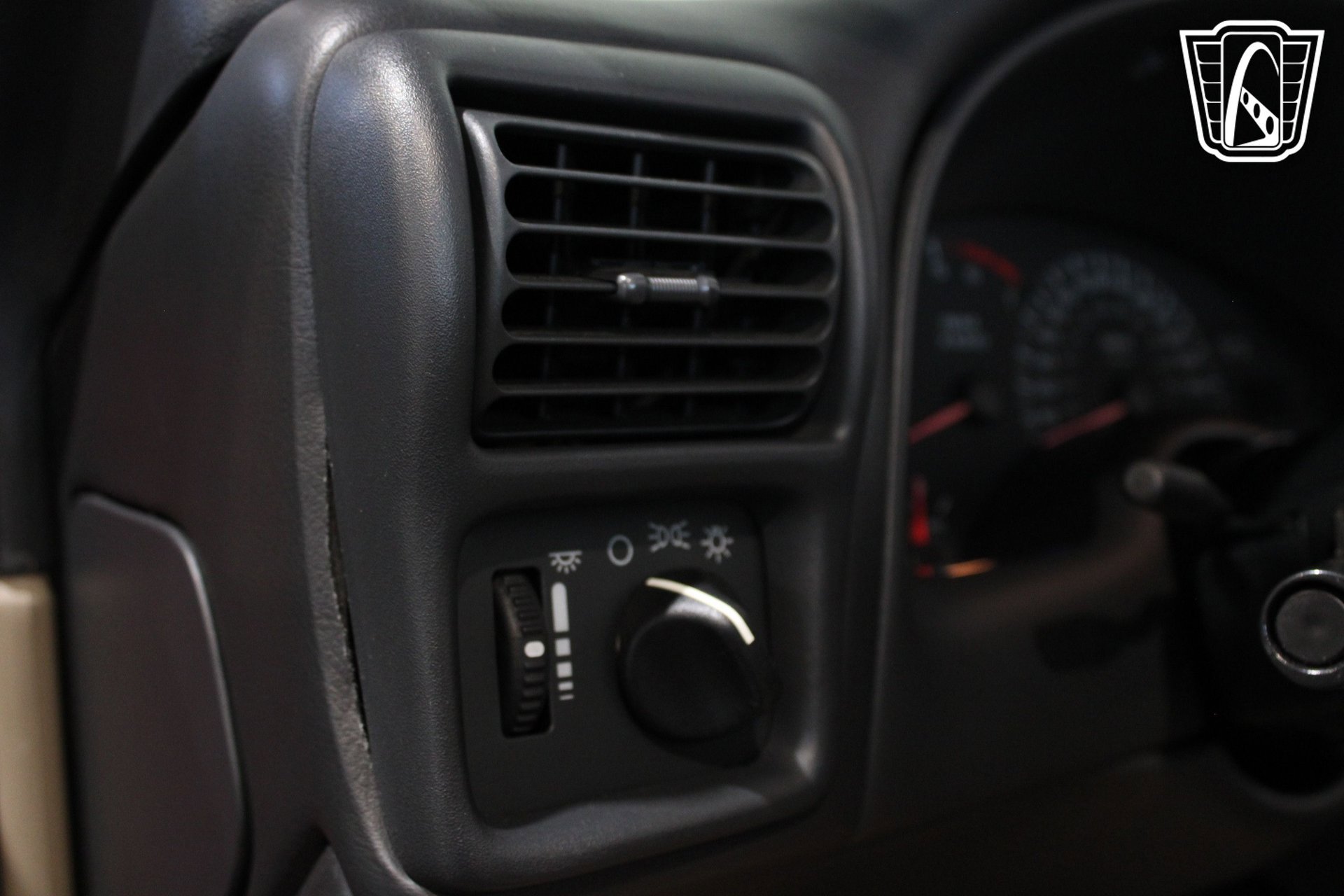 Used 1997 Chevrolet Camaro Z28 w/ Preferred Equipment Group 2 RWD image 38