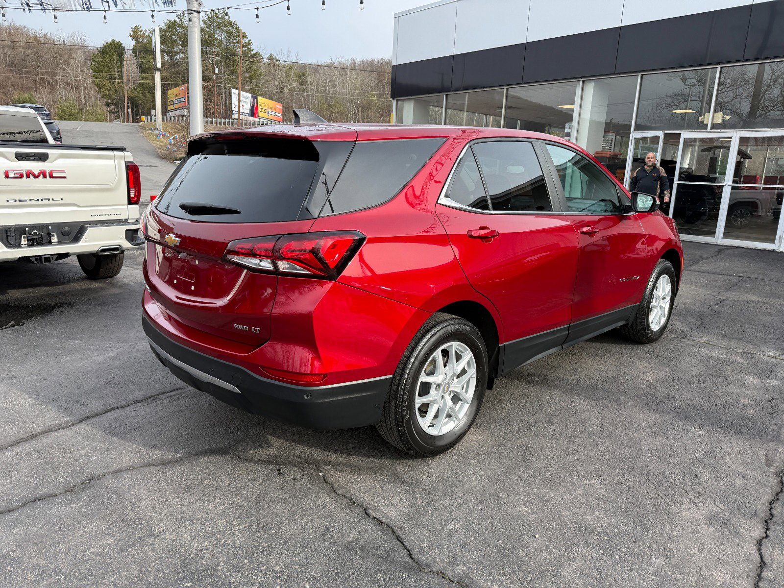 Used 2023 Chevrolet Equinox LT image 5