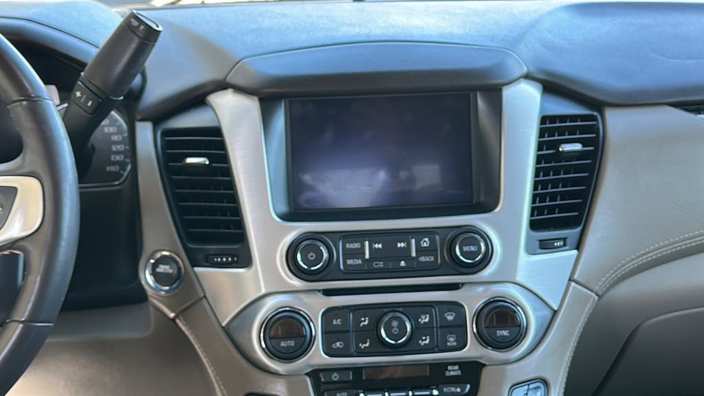 Used 2017 GMC Yukon SLT w/ Open Road Package image 18