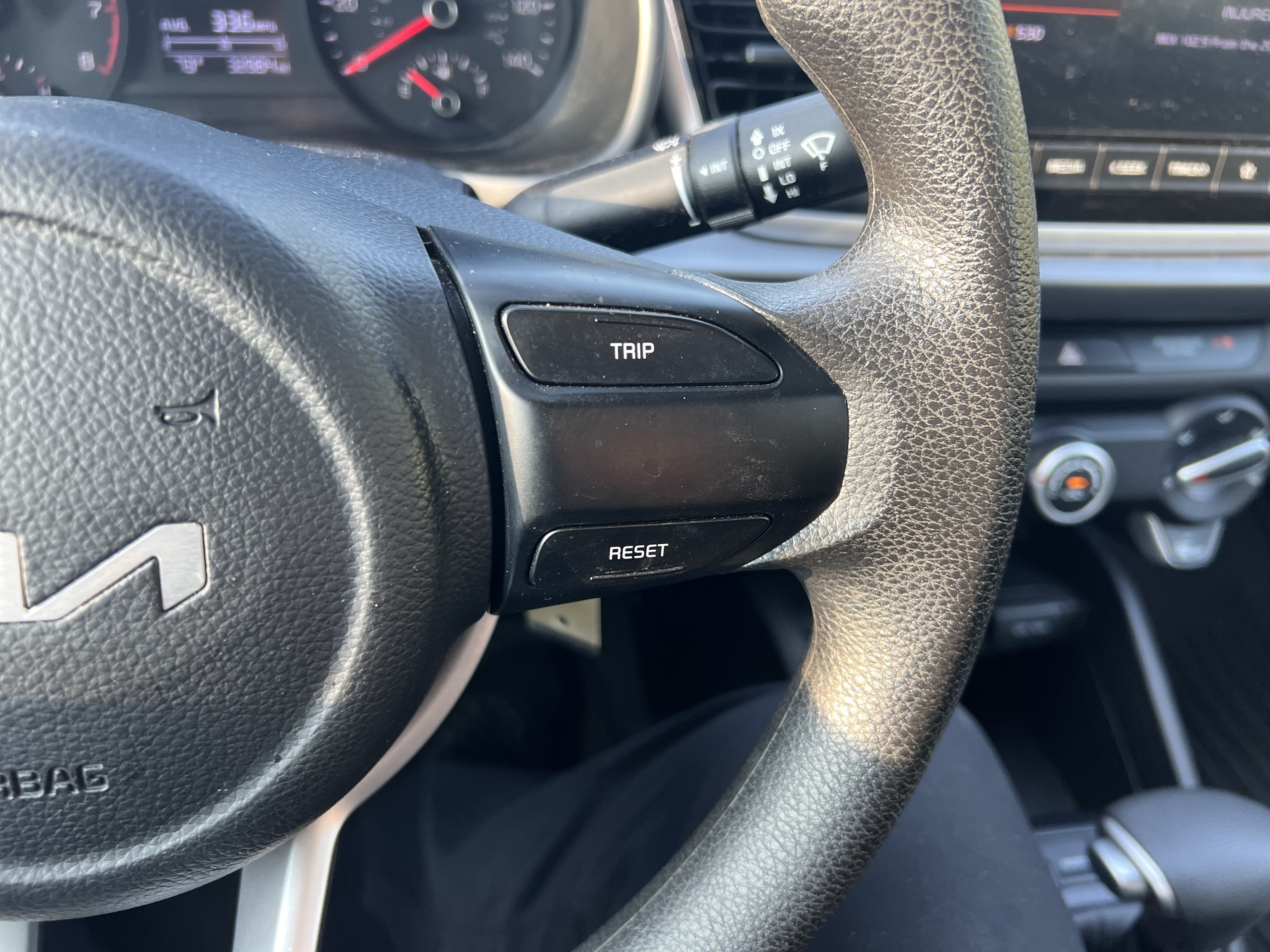 Used 2023 Kia Rio LX FWD image 14