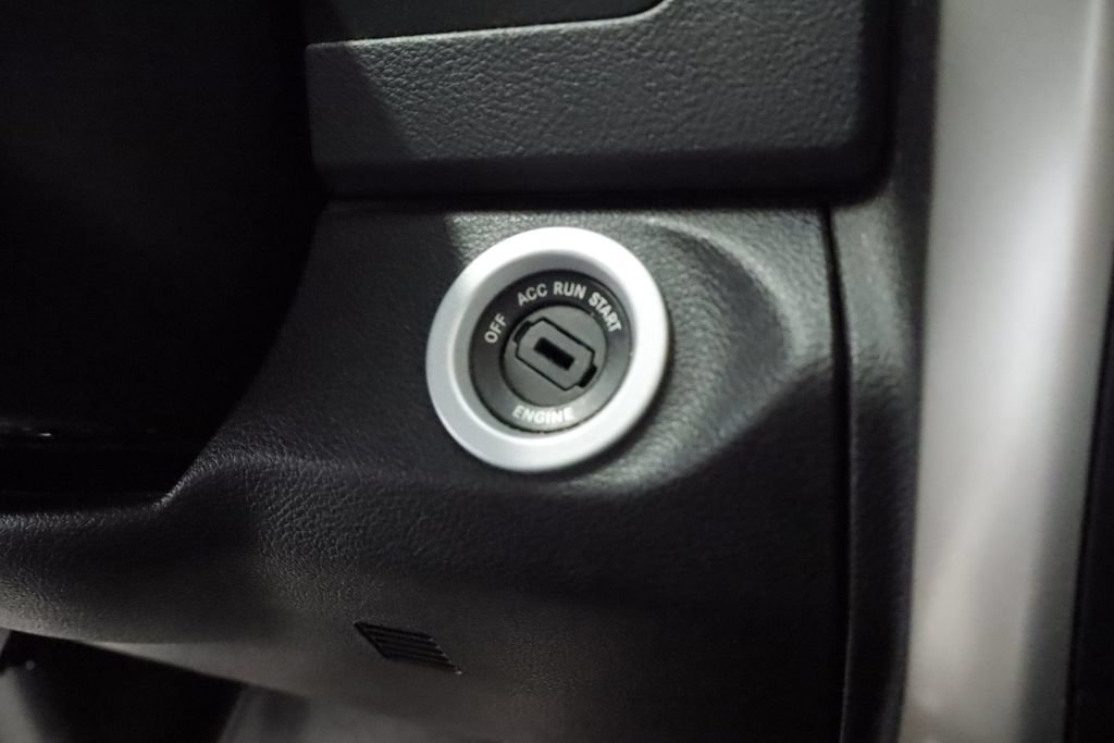 Certified 2019 RAM 1500 Warlock AWD/4WD image 28