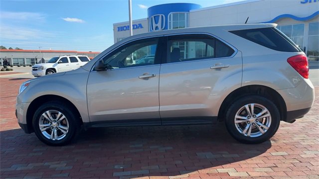 Used 2011 Chevrolet Equinox LS image 8