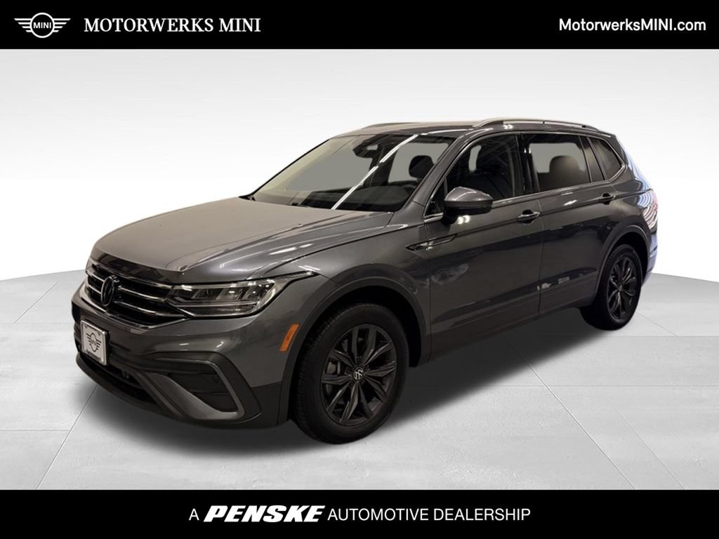 Used 2023 Volkswagen Tiguan SE w/ Panoramic Sunroof Package AWD/4WD image 1