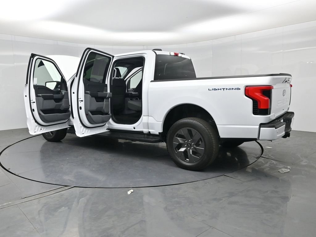Used 2024 Ford F150 Lightning Flash w/ Max Trailer Tow Package AWD/4WD image 28