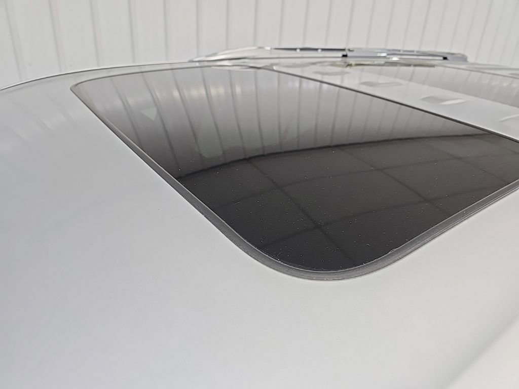 Used 2018 Chevrolet Traverse High Country image 11