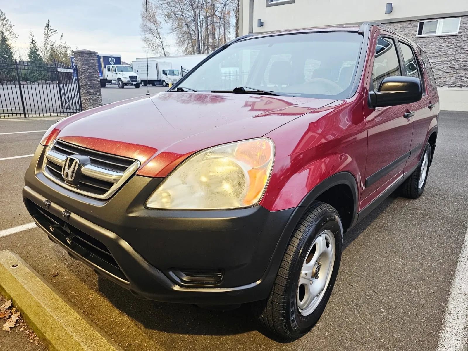 Used 2002 Honda CR-V LX image 1