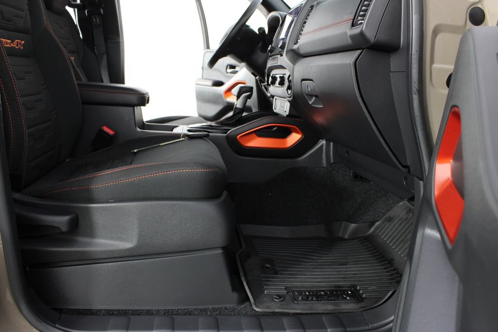Used 2024 Nissan Frontier PRO-4X w/ Off-Road Protection Package AWD/4WD image 19