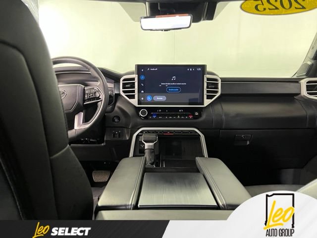 Used 2025 Toyota Tundra Platinum AWD/4WD image 20