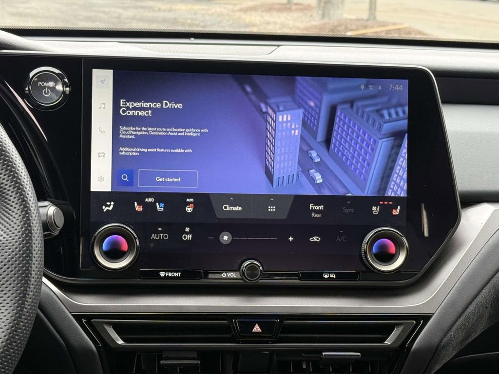 Used 2024 Lexus TX 500h AWD image 10