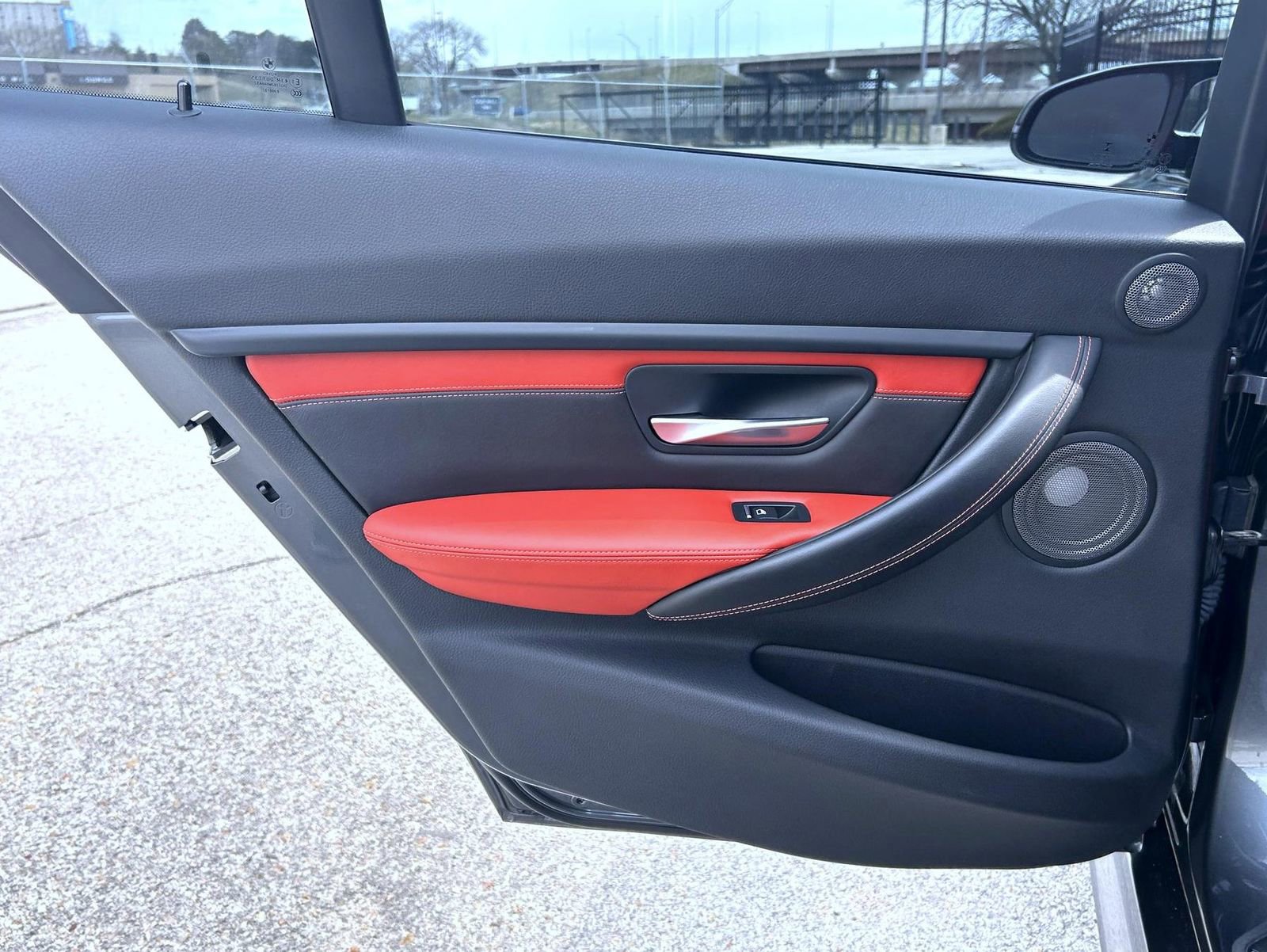 Used 2016 BMW M3 image 17