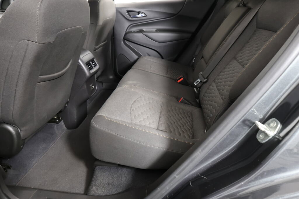 Used 2020 Chevrolet Equinox LT image 17