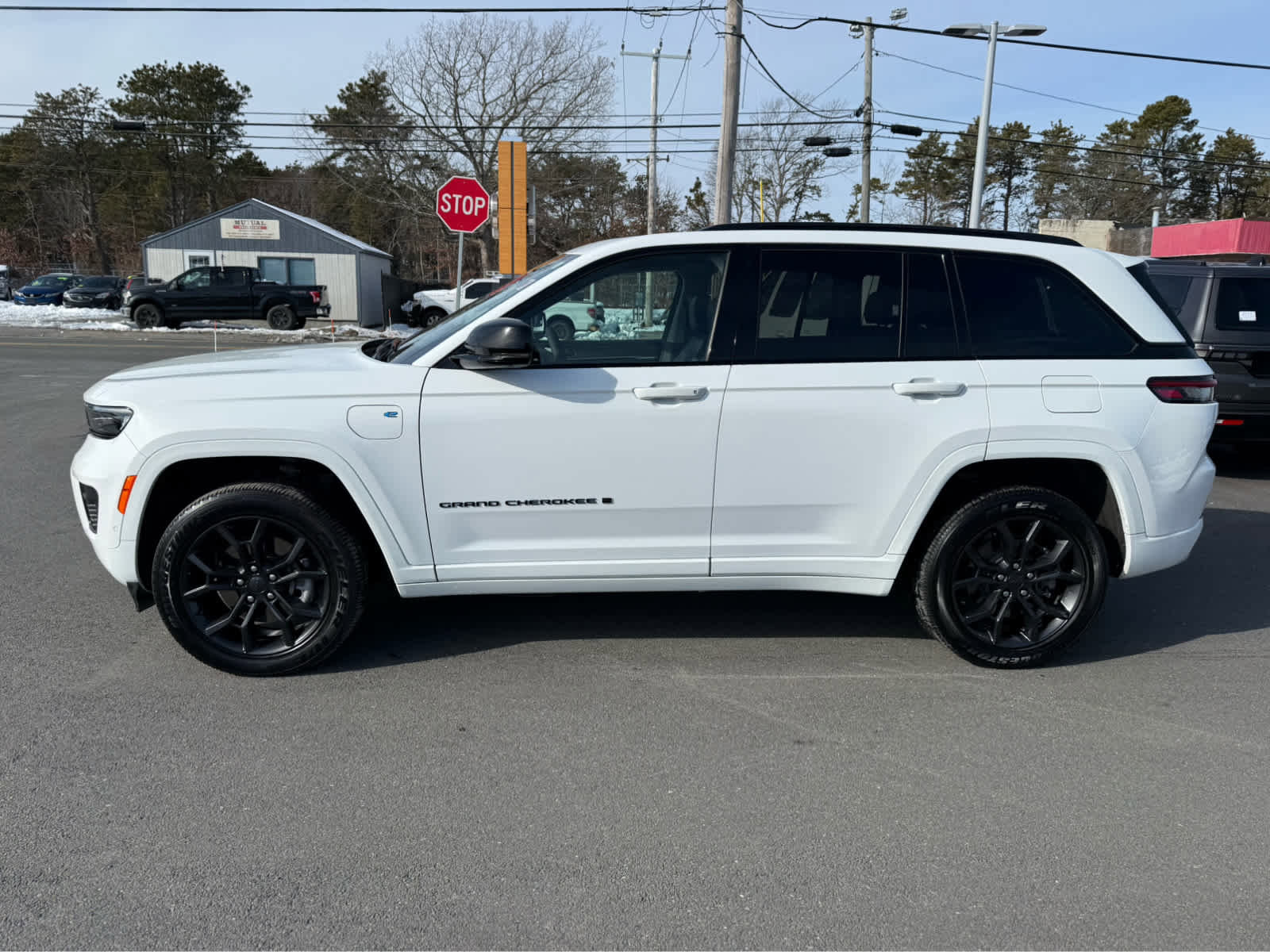 Used 2023 Jeep Grand Cherokee 30th Anniversary image 5