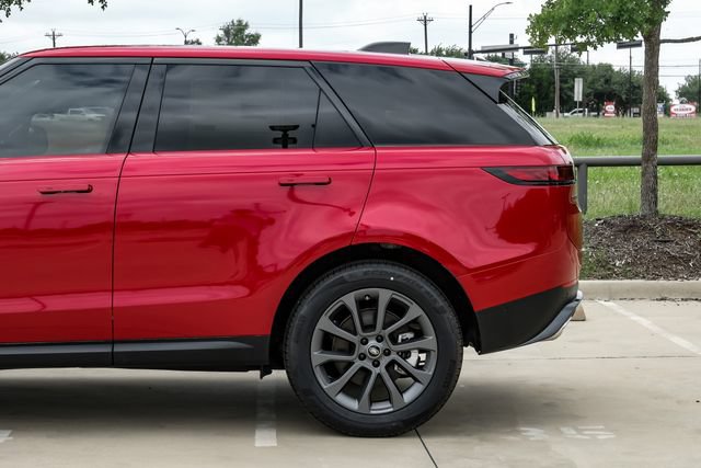 Used 2025 Land Rover Range Rover Sport AWD/4WD image 15