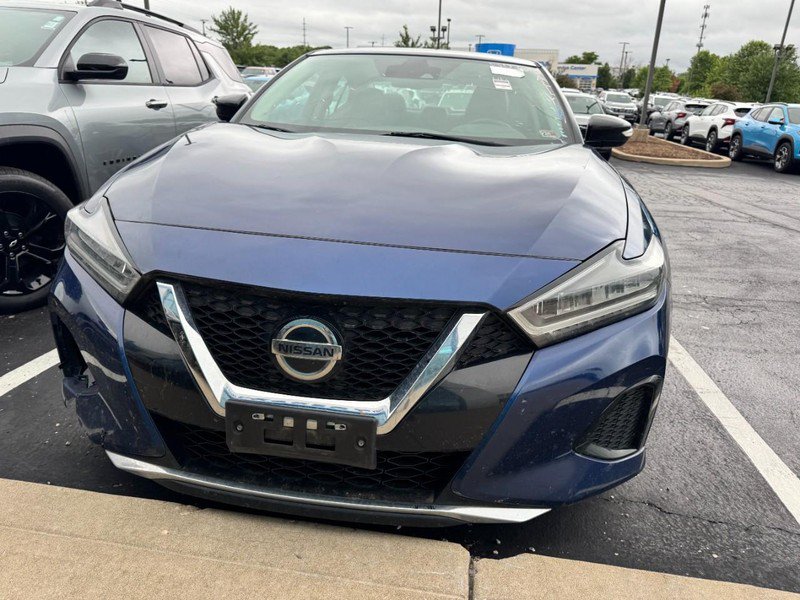 Used 2022 Nissan Maxima SV w/ Floor Mat Group FWD image 2